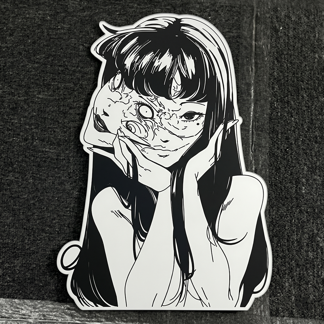 Tomie Split Face Wall Mirror | Junji Ito Horror Anime Decor LiquidMirror